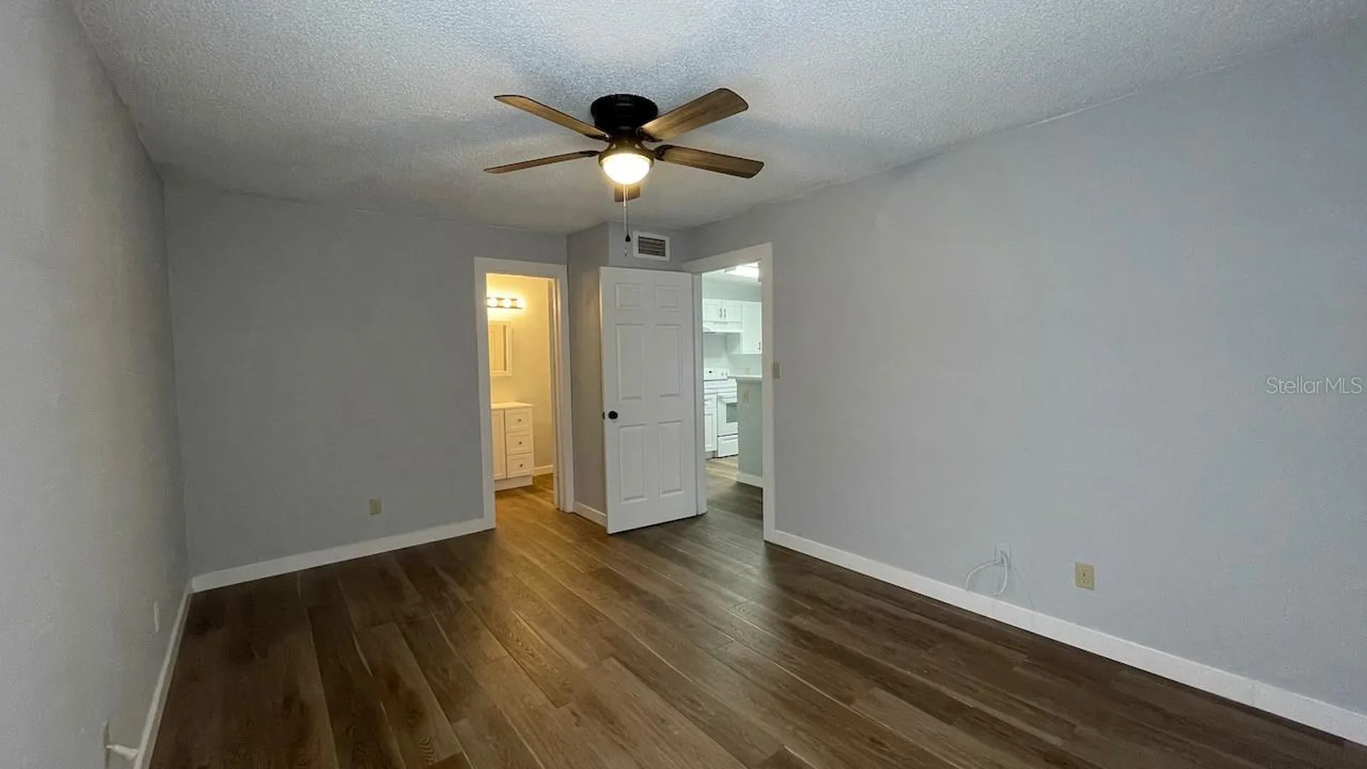 4225 Thornbriar Lane Orlando FL 32822