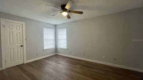 4225 Thornbriar Lane Orlando FL 32822