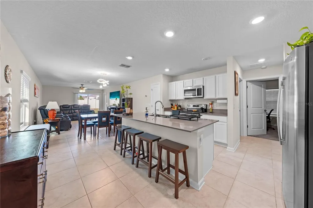 1988 Traverse Way Kissimmee FL 34746