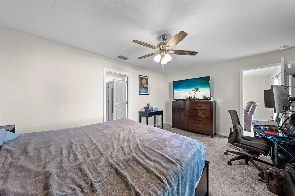 1988 Traverse Way Kissimmee FL 34746