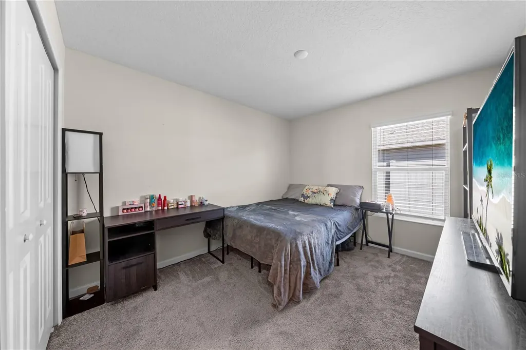 1988 Traverse Way Kissimmee FL 34746