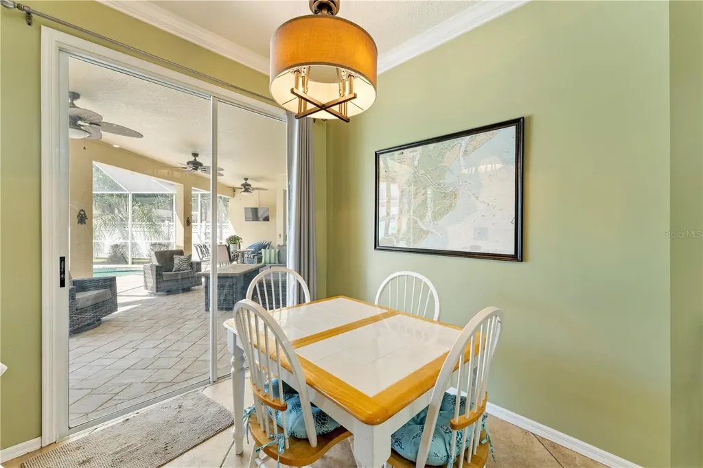 8715 Hidden Green Lane Tampa FL 33647