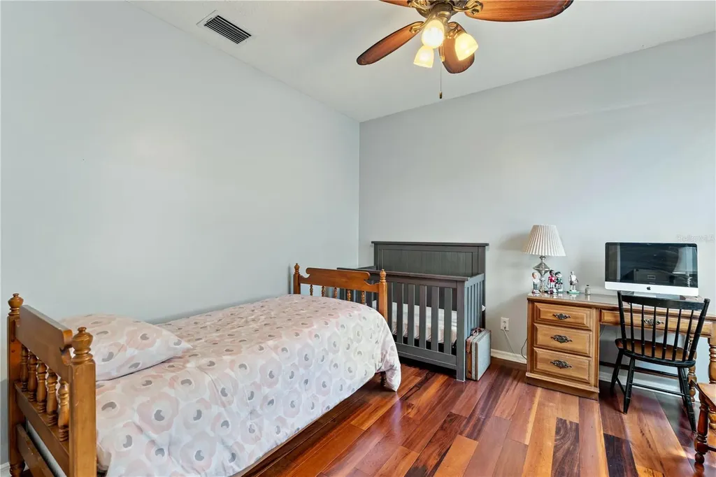 8715 Hidden Green Lane Tampa FL 33647