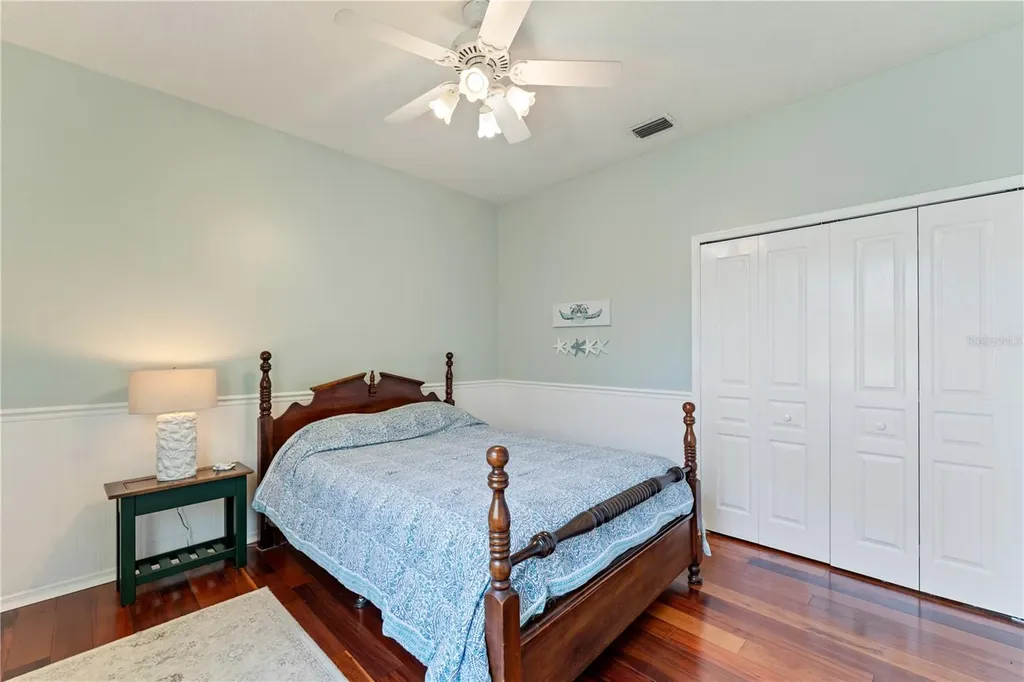8715 Hidden Green Lane Tampa FL 33647
