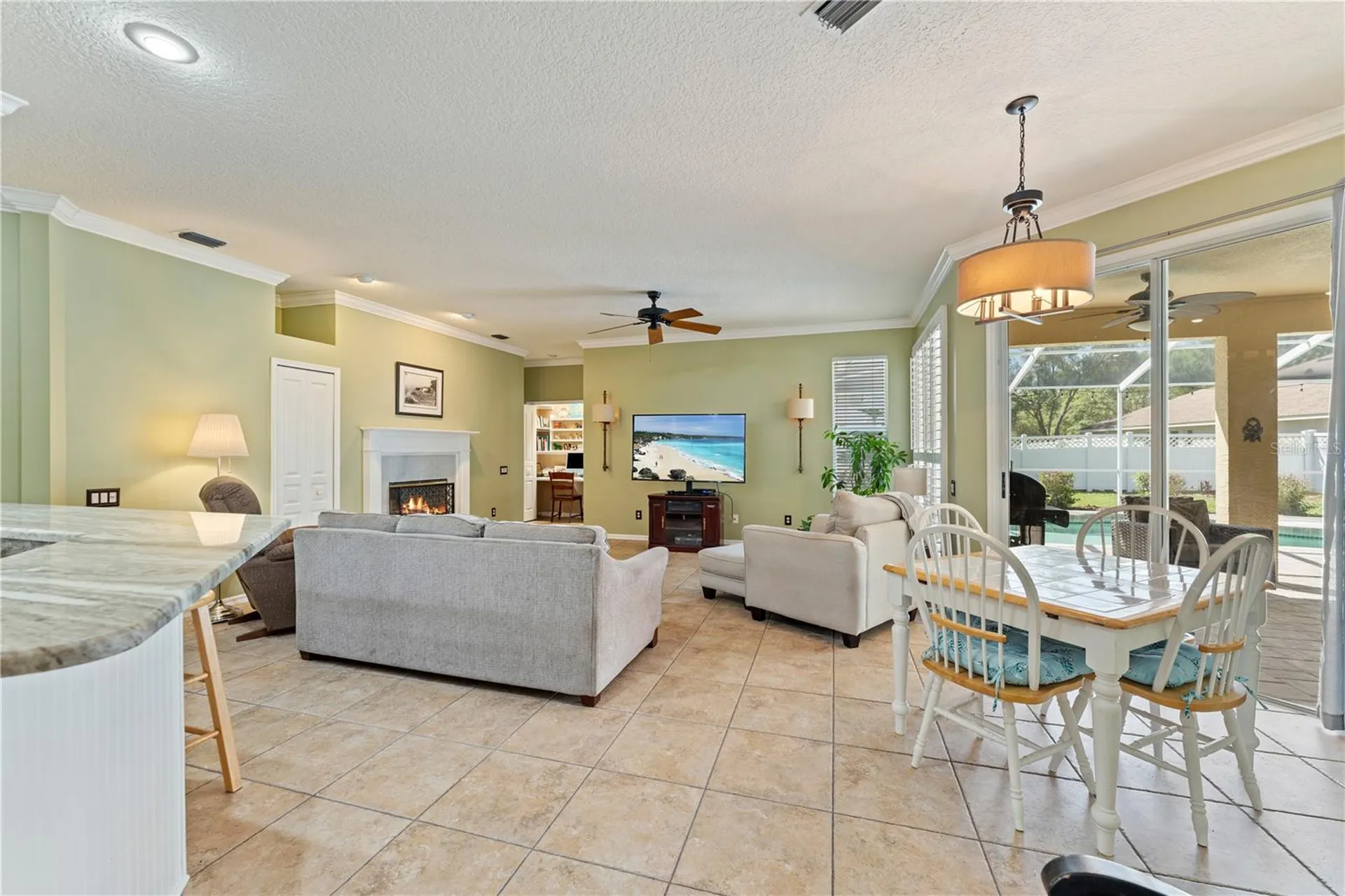 8715 Hidden Green Lane Tampa FL 33647