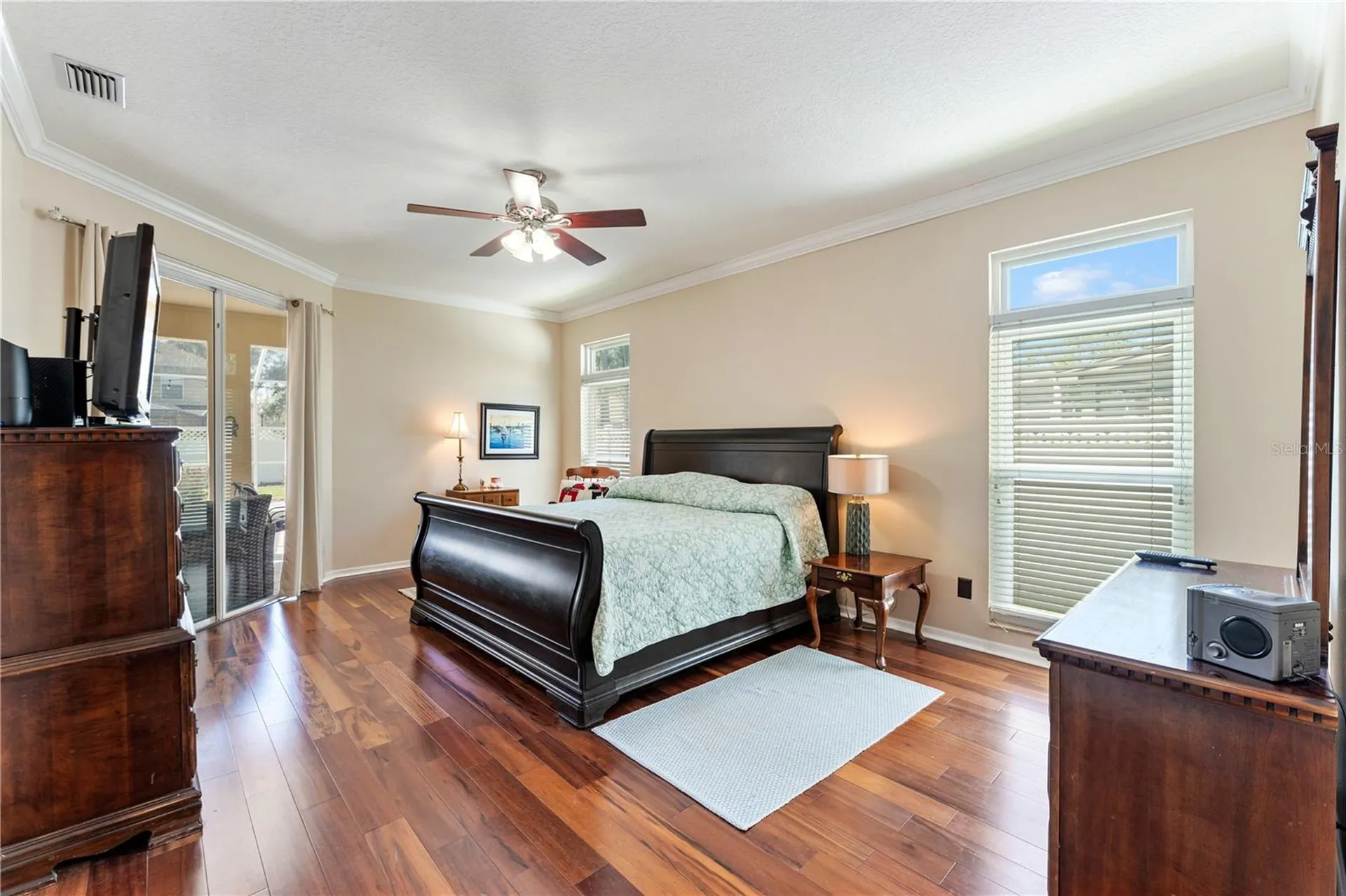 8715 Hidden Green Lane Tampa FL 33647