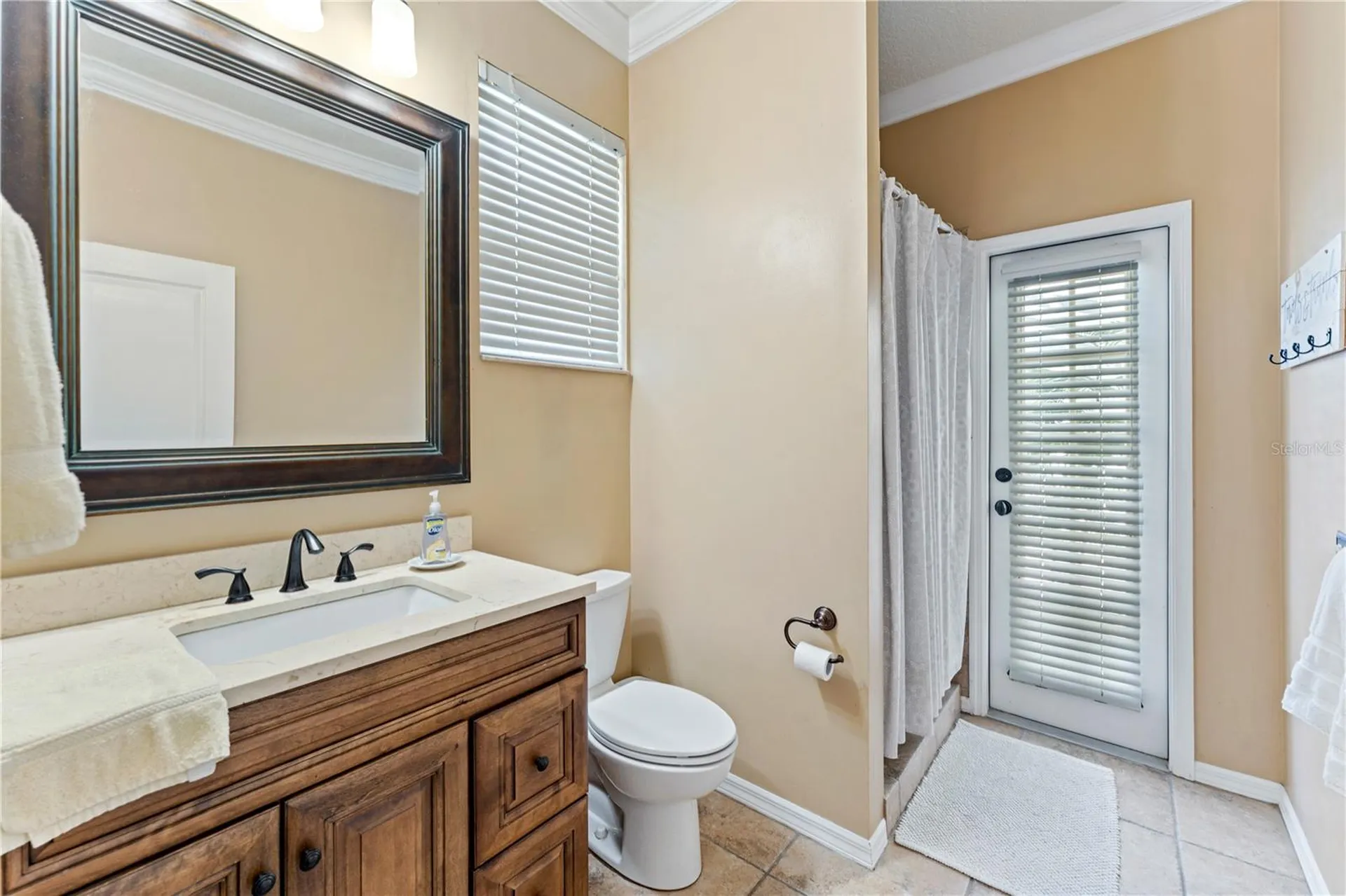 8715 Hidden Green Lane Tampa FL 33647