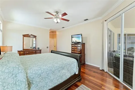 8715 Hidden Green Lane Tampa FL 33647