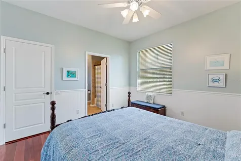 8715 Hidden Green Lane Tampa FL 33647