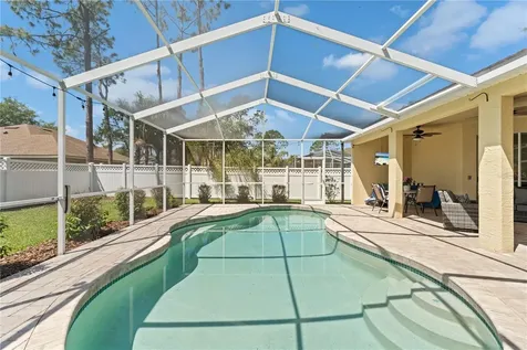 8715 Hidden Green Lane Tampa FL 33647
