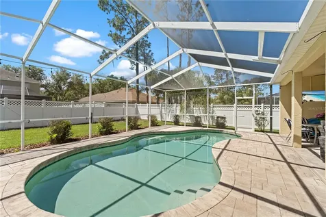 8715 Hidden Green Lane Tampa FL 33647