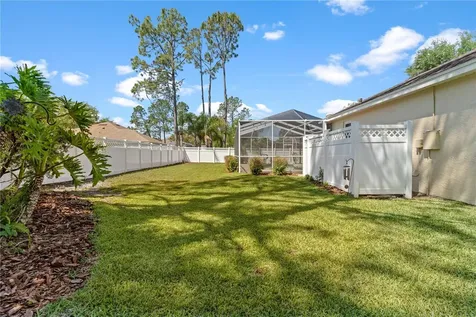 8715 Hidden Green Lane Tampa FL 33647