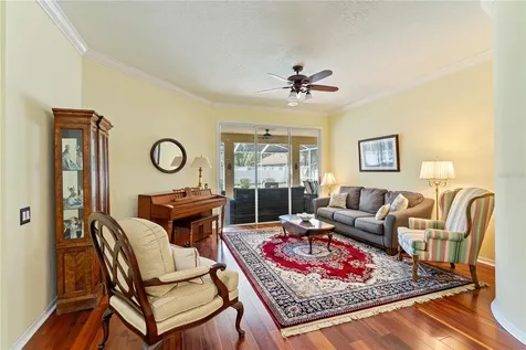 8715 Hidden Green Lane Tampa FL 33647