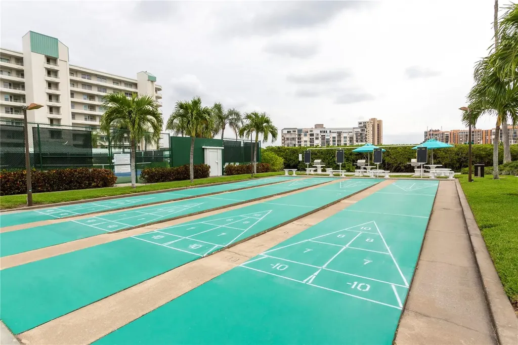 7932 Sailboat Key Boulevard S South Pasadena FL 33707