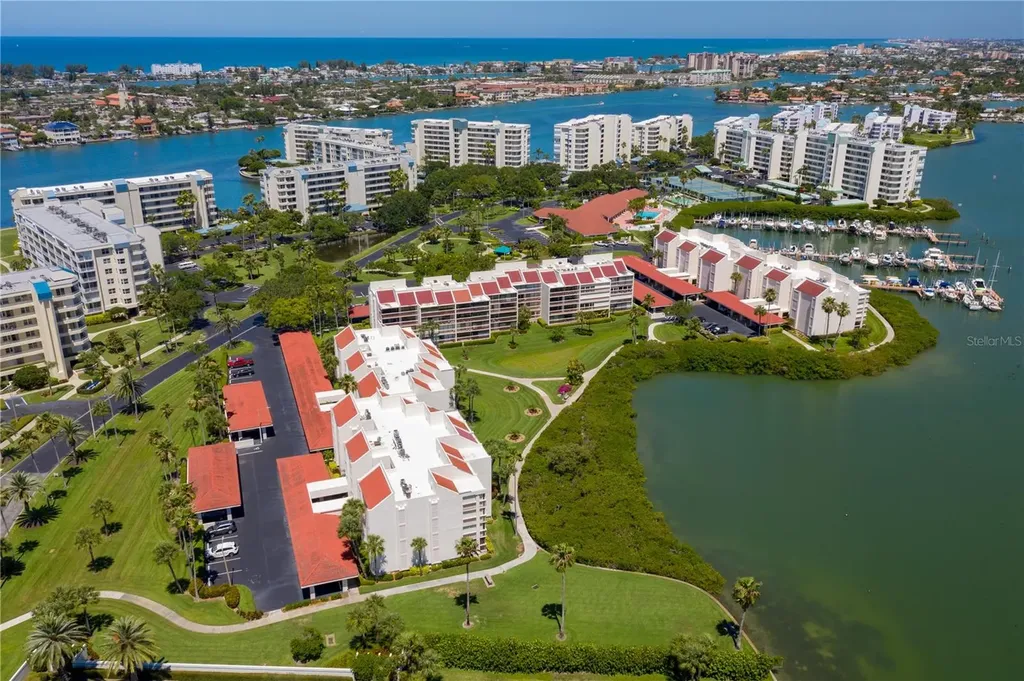7932 Sailboat Key Boulevard S South Pasadena FL 33707
