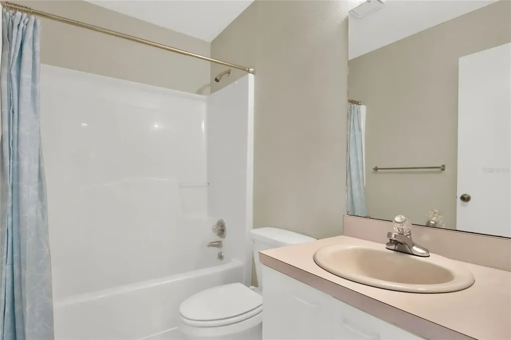 4241 Alamanda Boulevard Lake Wales FL 33898