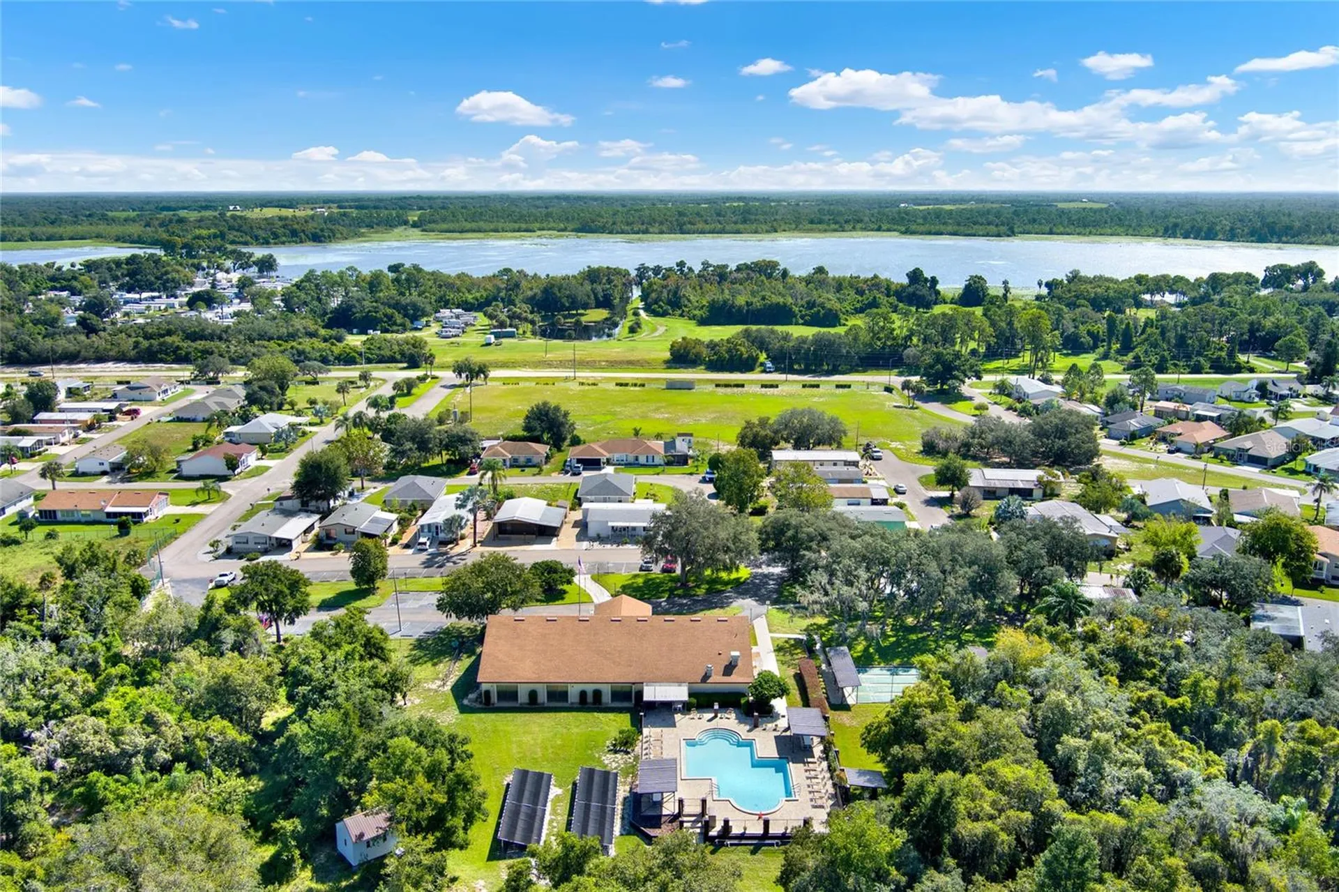 4241 Alamanda Boulevard Lake Wales FL 33898
