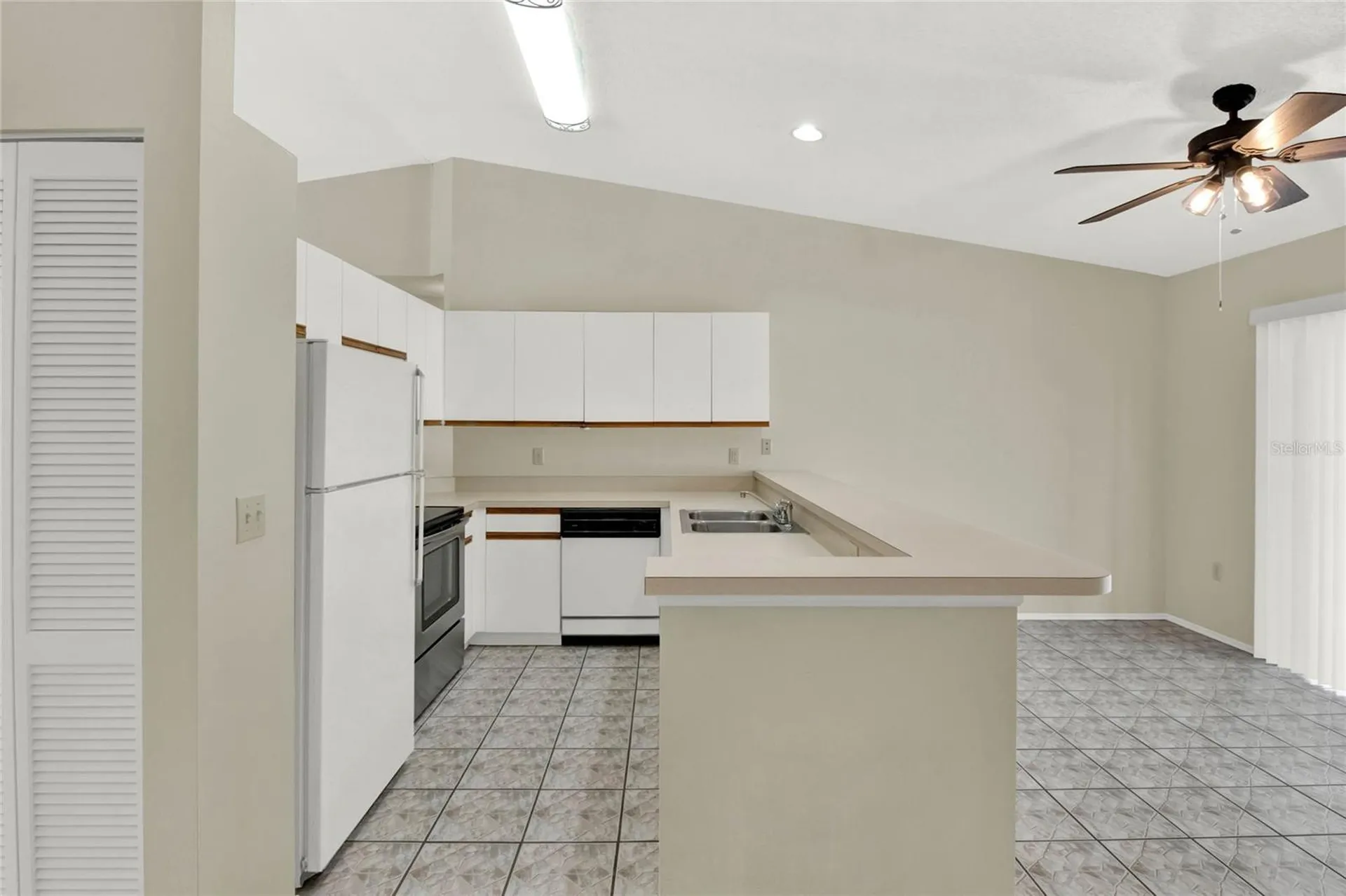 4241 Alamanda Boulevard Lake Wales FL 33898