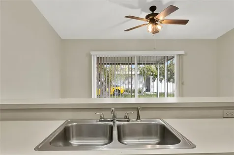 4241 Alamanda Boulevard Lake Wales FL 33898