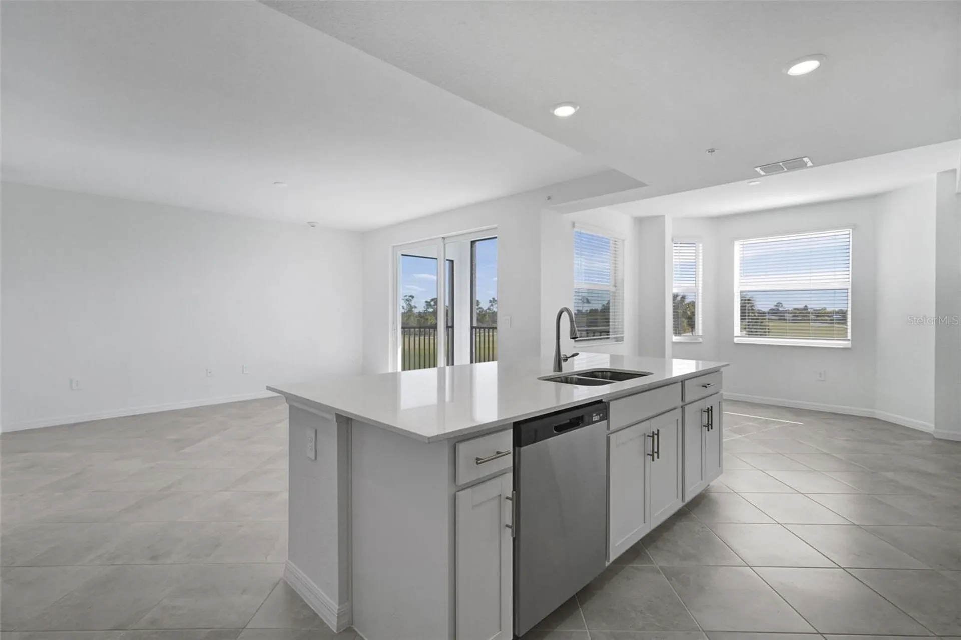 19116 Scallop Loop Lakewood Ranch FL 34211