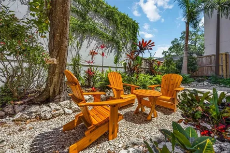 1221 N Palm Avenue Sarasota FL 34236