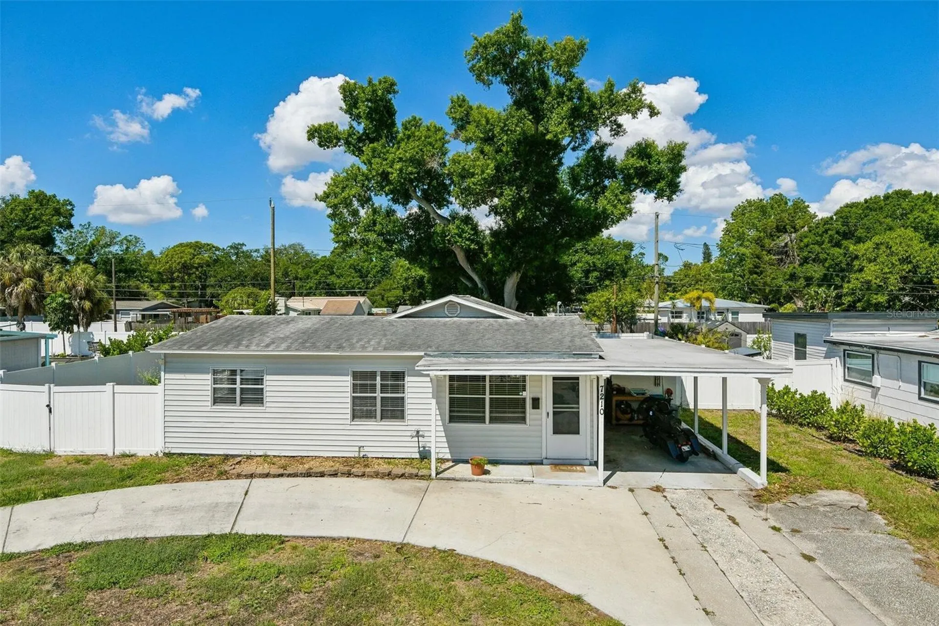 7210 14th Street N St Petersburg FL 33702
