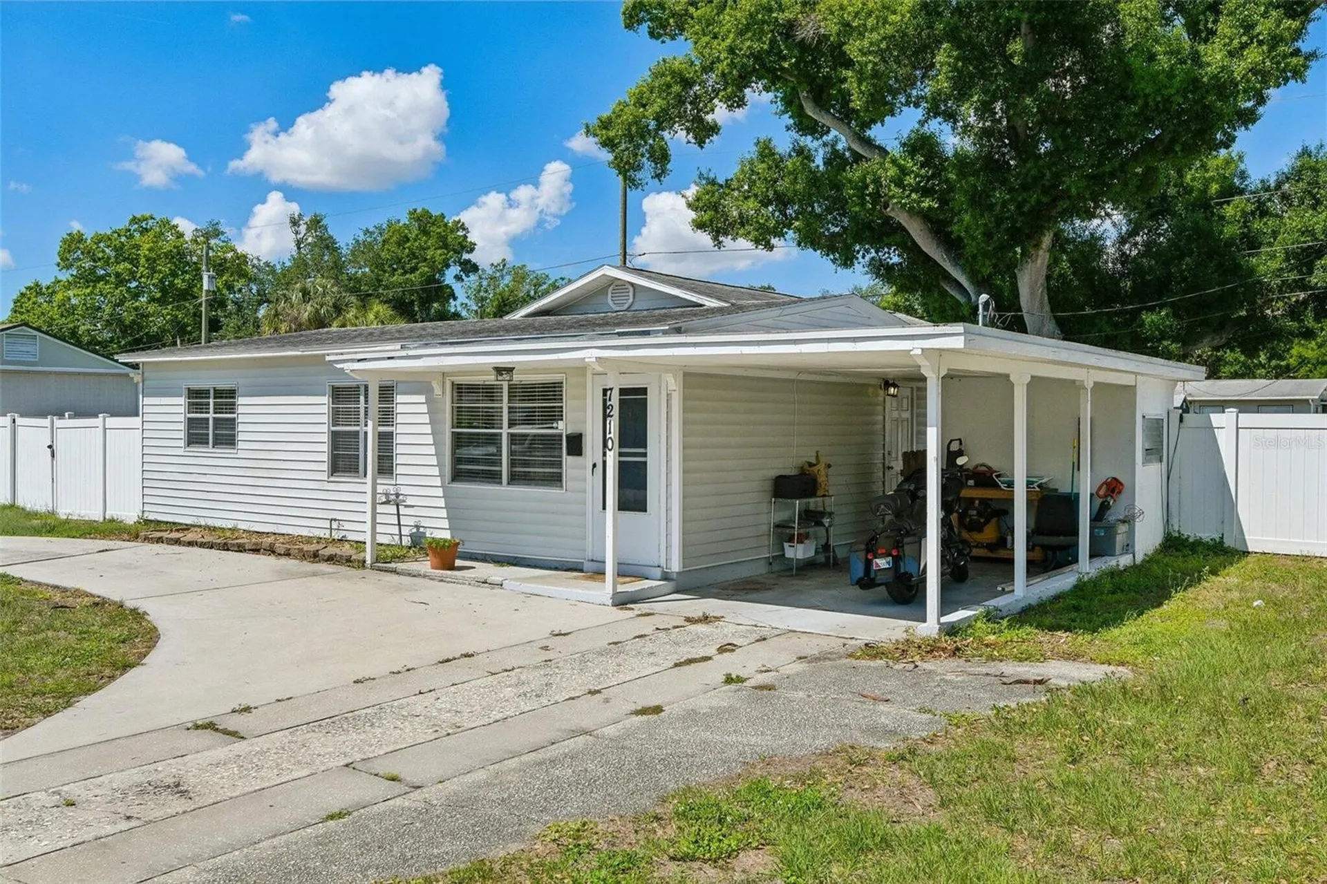 7210 14th Street N St Petersburg FL 33702