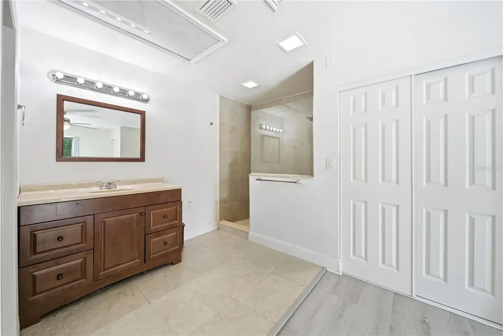 4988 Clarcona Ocoee Road Orlando FL 32810