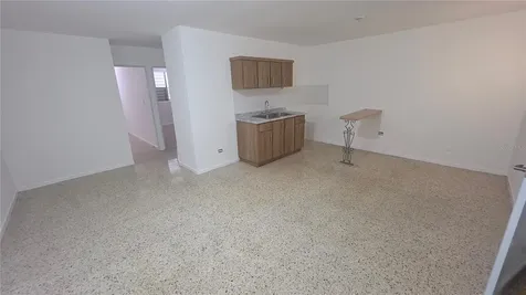 2A3 Apt-4 Ave. Laurel Bayamon PR 00956