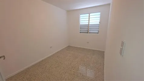 2A3 Apt-4 Ave. Laurel Bayamon PR 00956