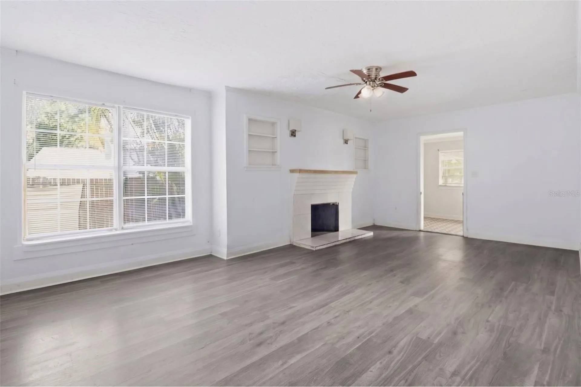 1110 27th Avenue W Bradenton FL 34205