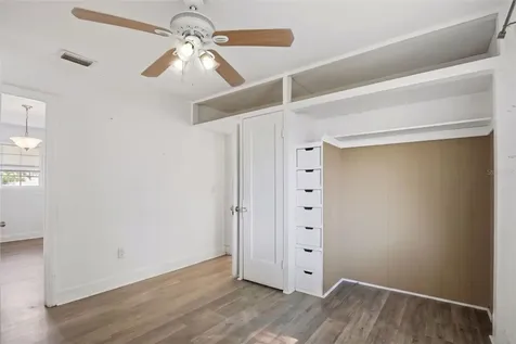 1110 27th Avenue W Bradenton FL 34205