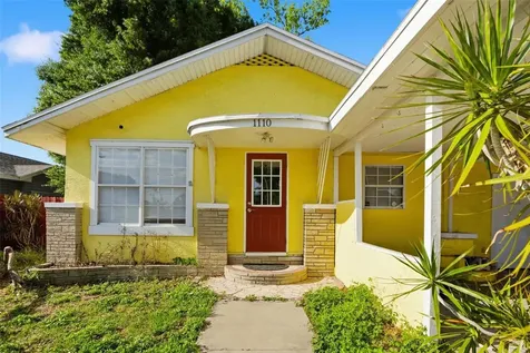 1110 27th Avenue W Bradenton FL 34205