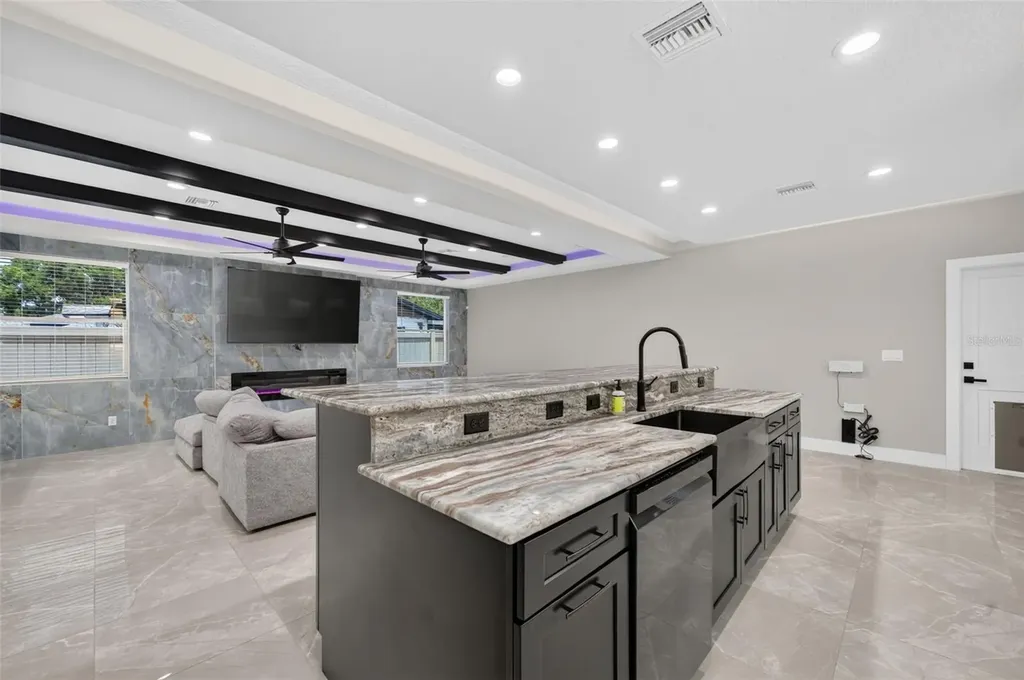 1309 S Center Street Eustis FL 32726