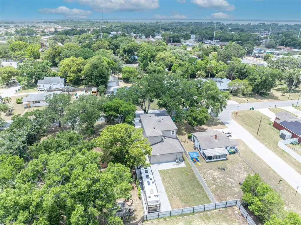 1309 S Center Street Eustis FL 32726