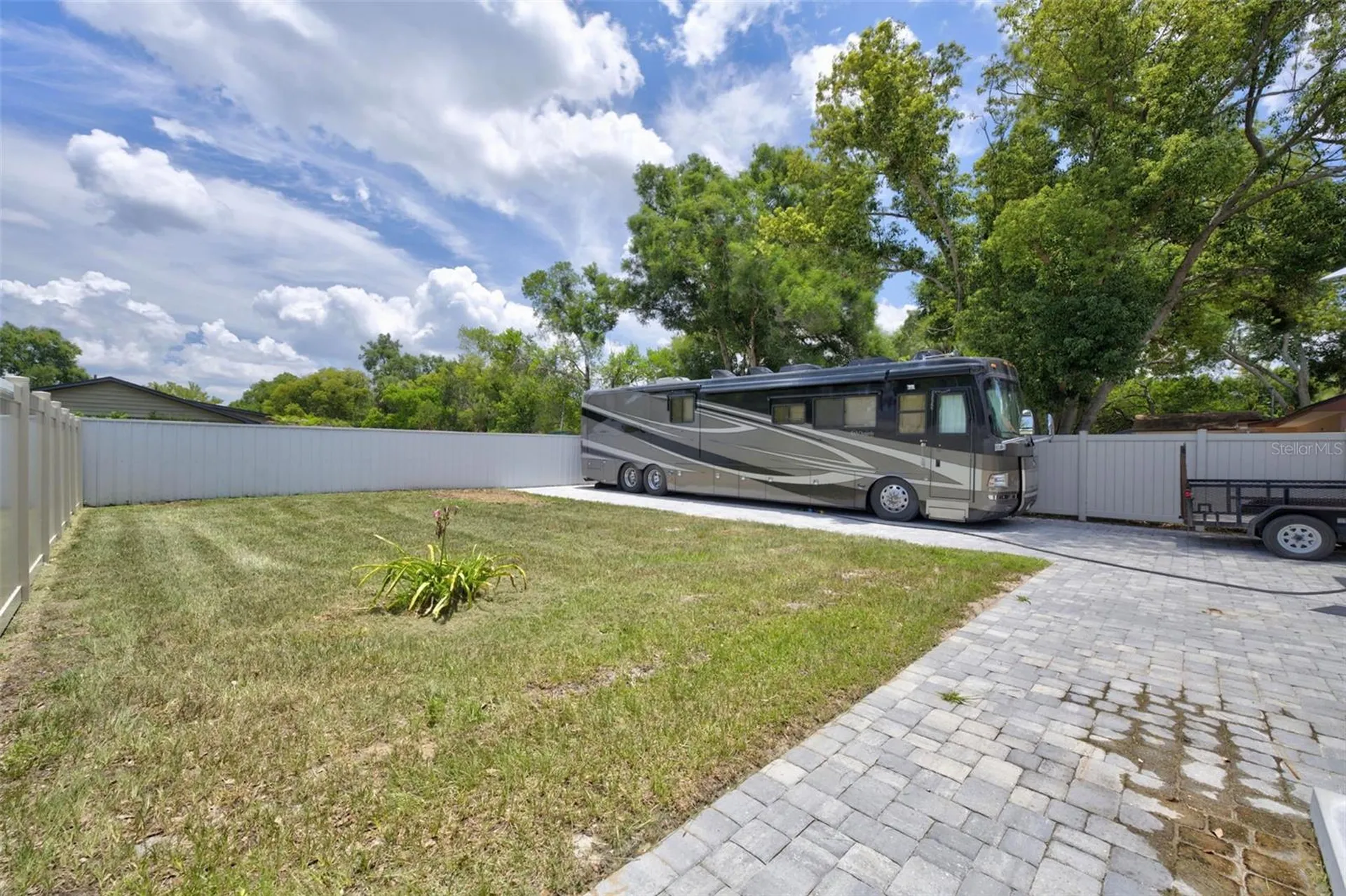 1309 S Center Street Eustis FL 32726