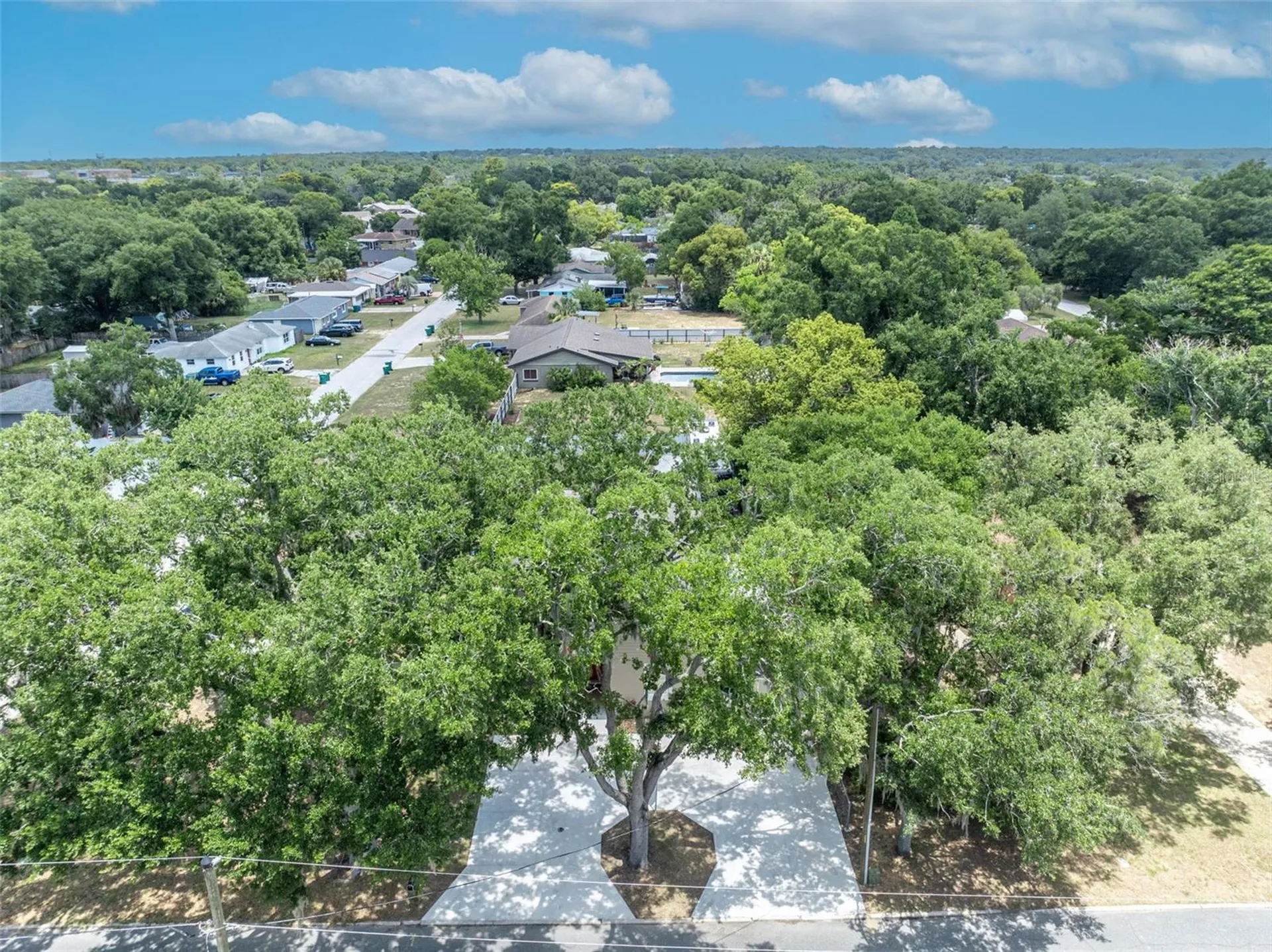 1309 S Center Street Eustis FL 32726