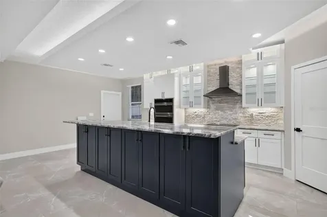 1309 S Center Street Eustis FL 32726