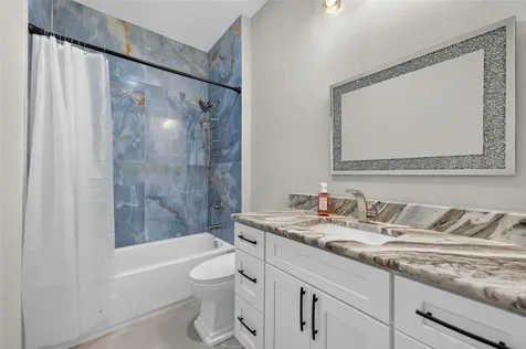 1309 S Center Street Eustis FL 32726