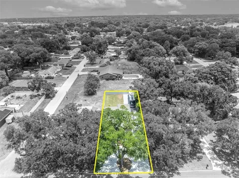 1309 S Center Street Eustis FL 32726