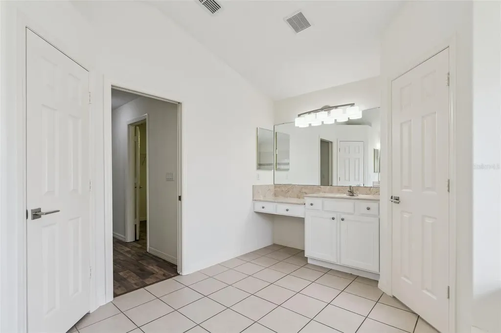 2440 Holly Ridge Court Clermont FL 34711