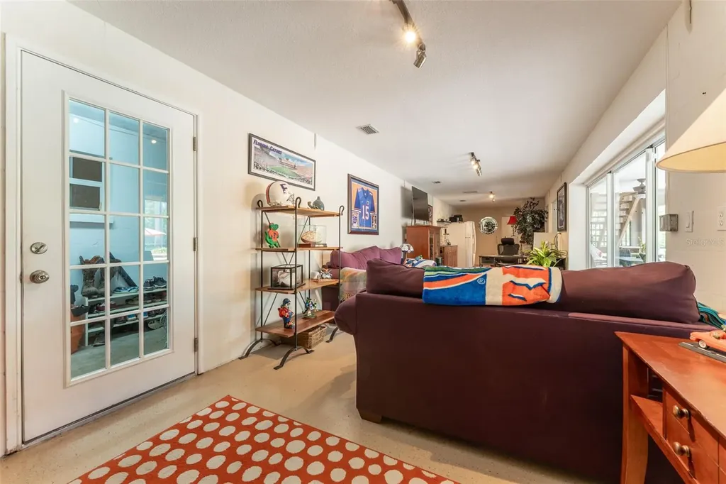 8214 Revels Road Riverview FL 33569