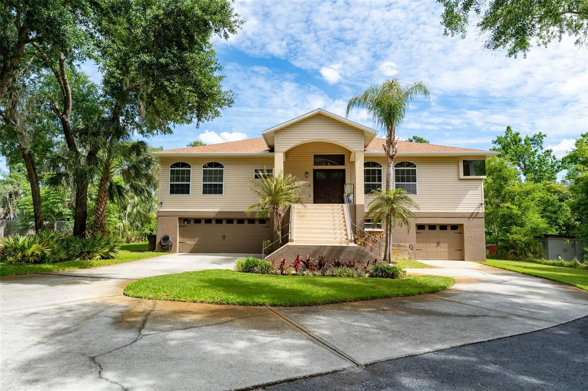 8214 Revels Road Riverview FL 33569