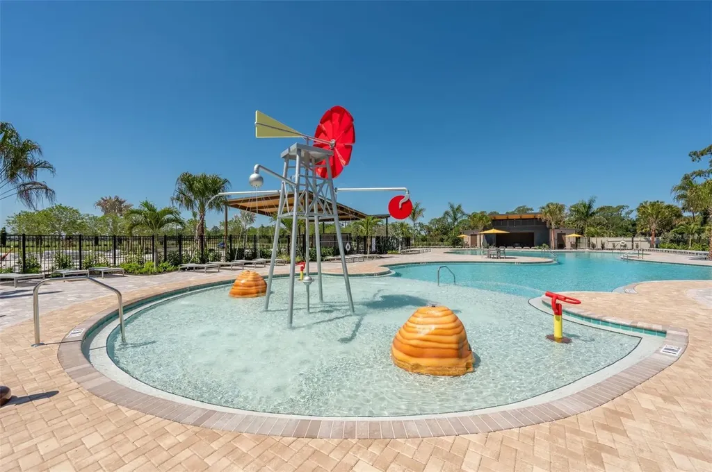 10406 Hidden Banks Glen Parrish FL 34219