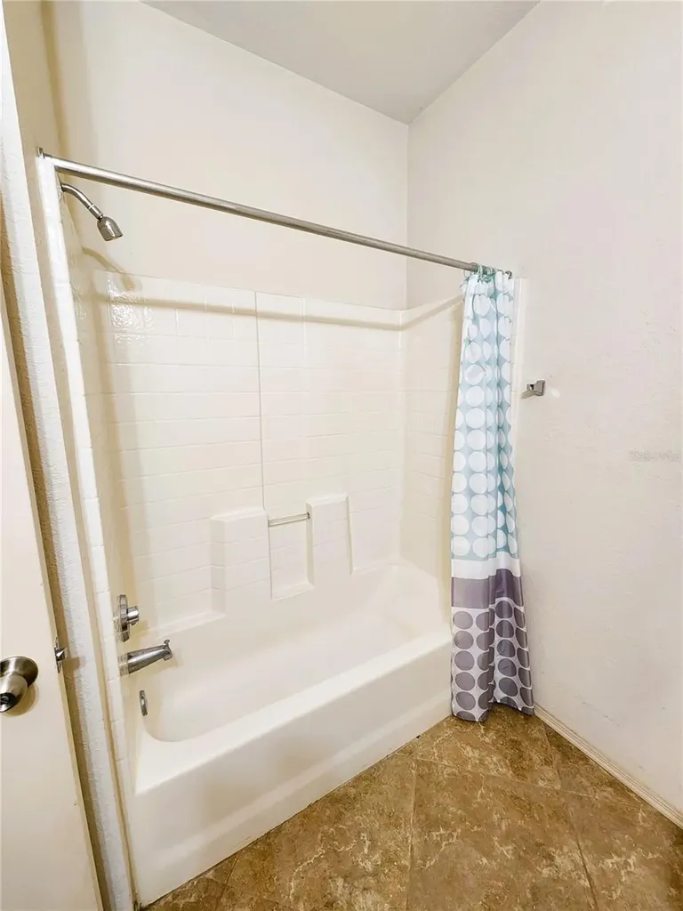 2733 Via Cipriani Clearwater FL 33764
