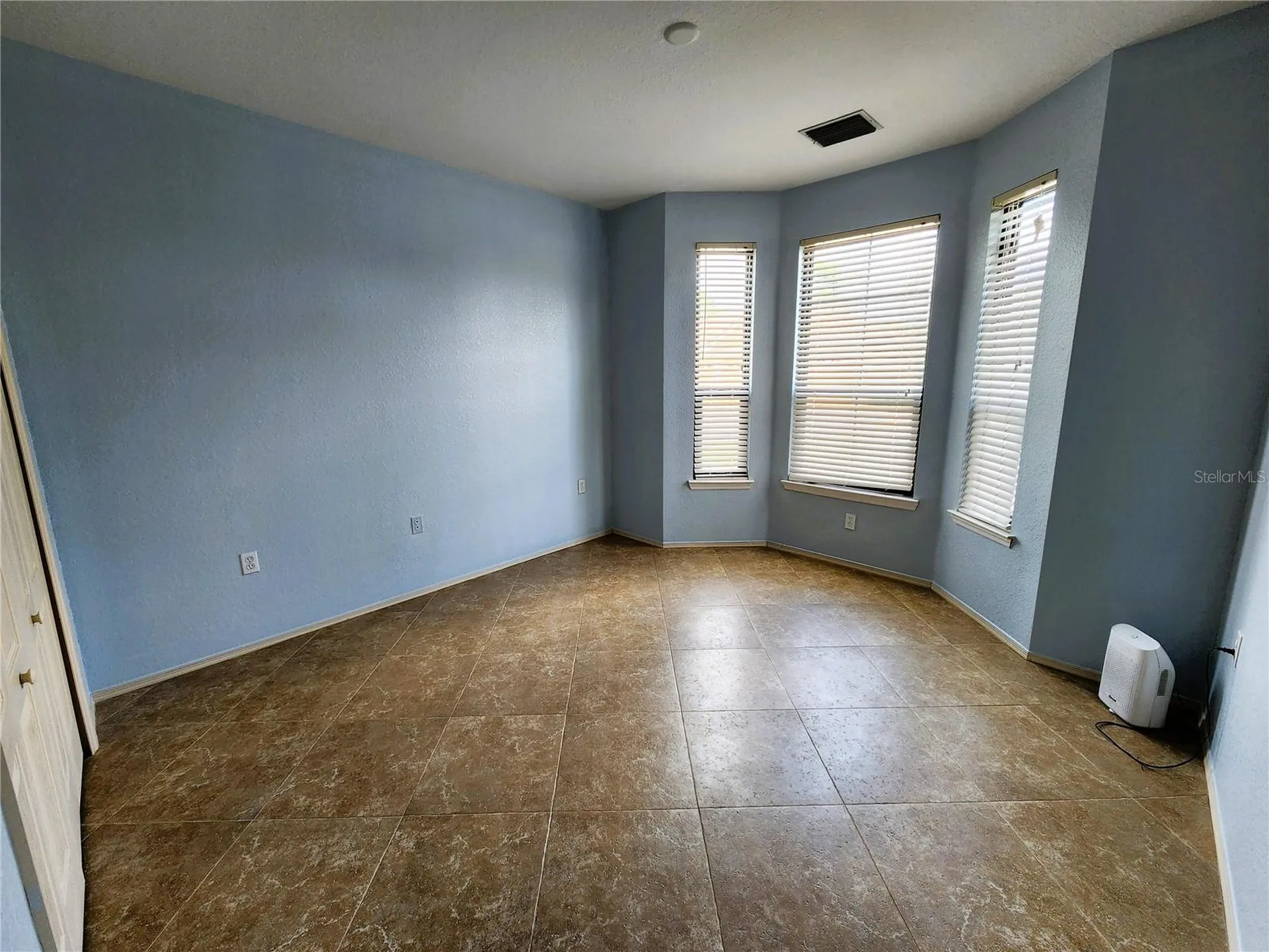 2733 Via Cipriani Clearwater FL 33764
