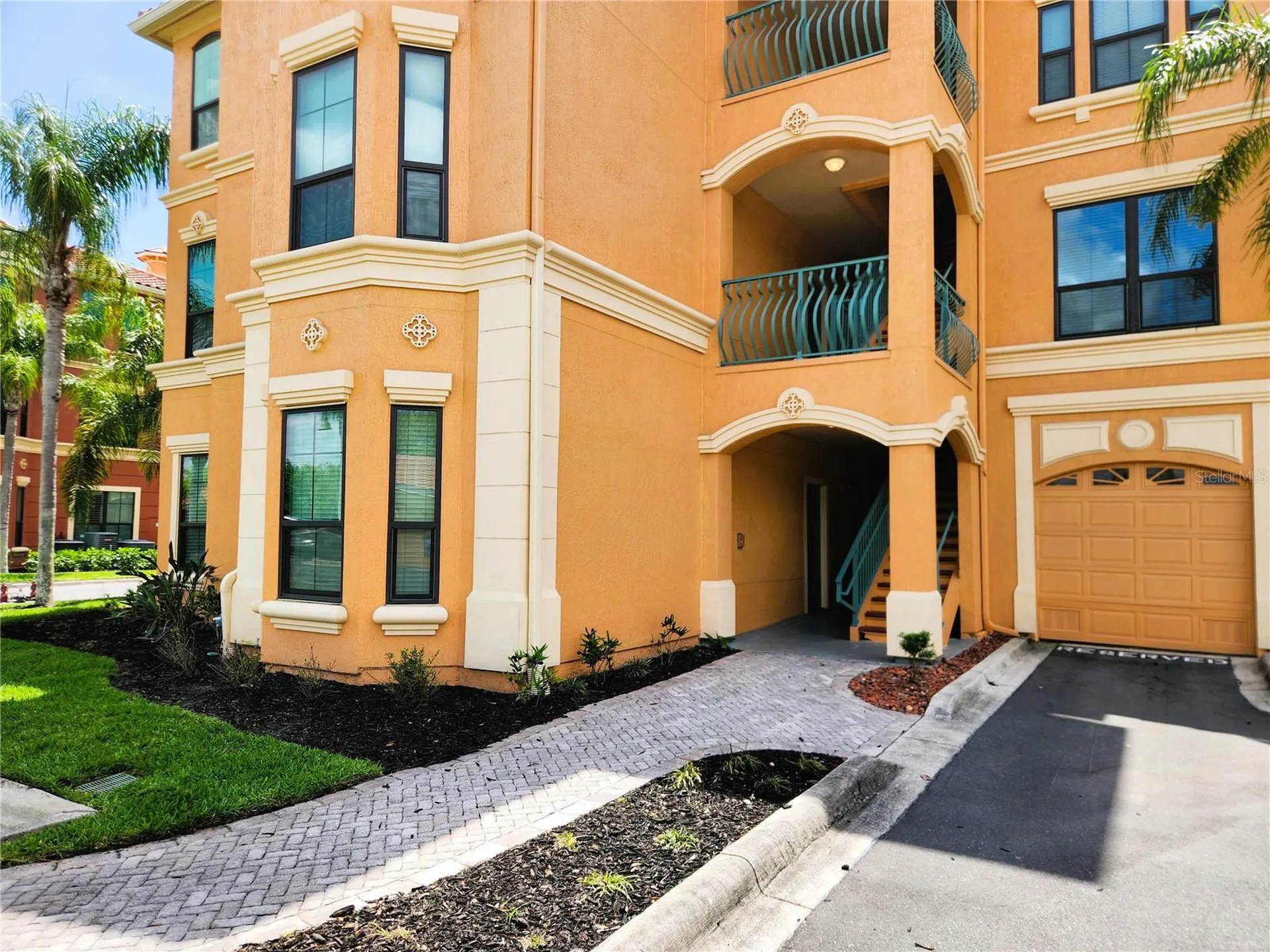 2733 Via Cipriani Clearwater FL 33764