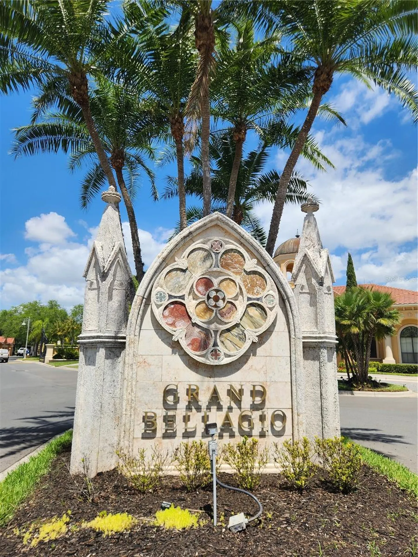 2733 Via Cipriani Clearwater FL 33764