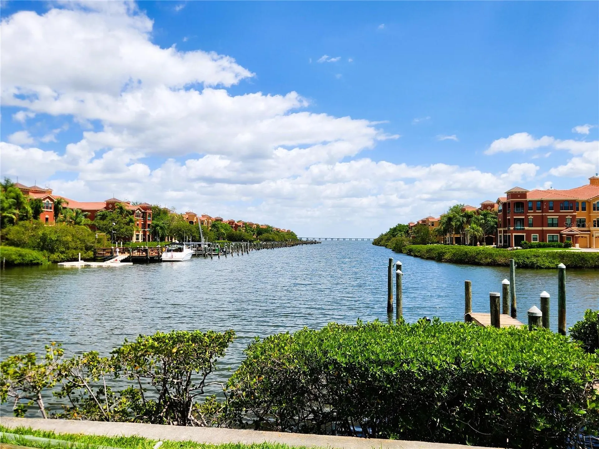2733 Via Cipriani Clearwater FL 33764