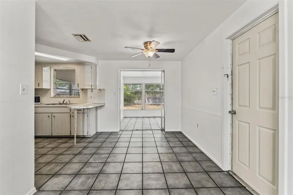 1050 Saxon Lane Holiday FL 34691
